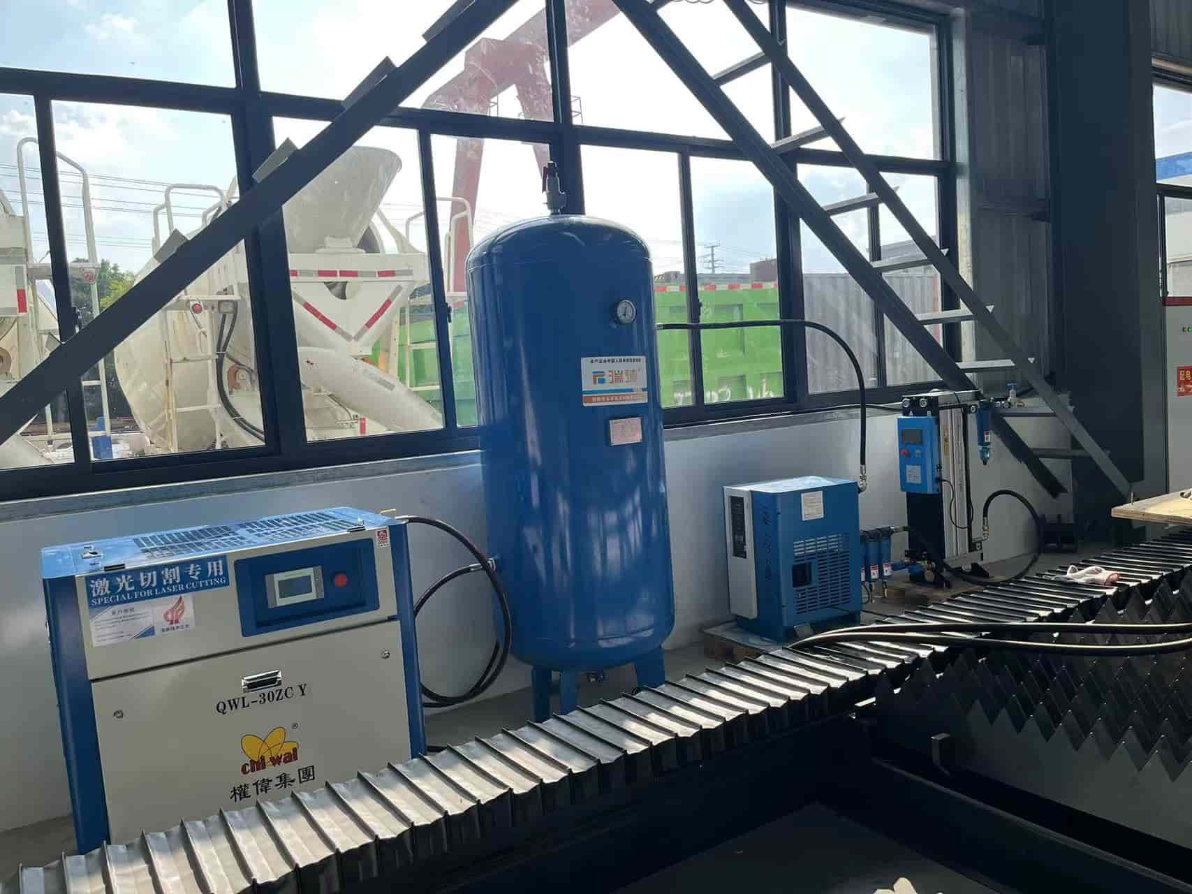 ການນໍາໃຊ້ເວລາຂອງ Screw Air Compressors ແລະການຈັດການກັບທໍ່ Rusty